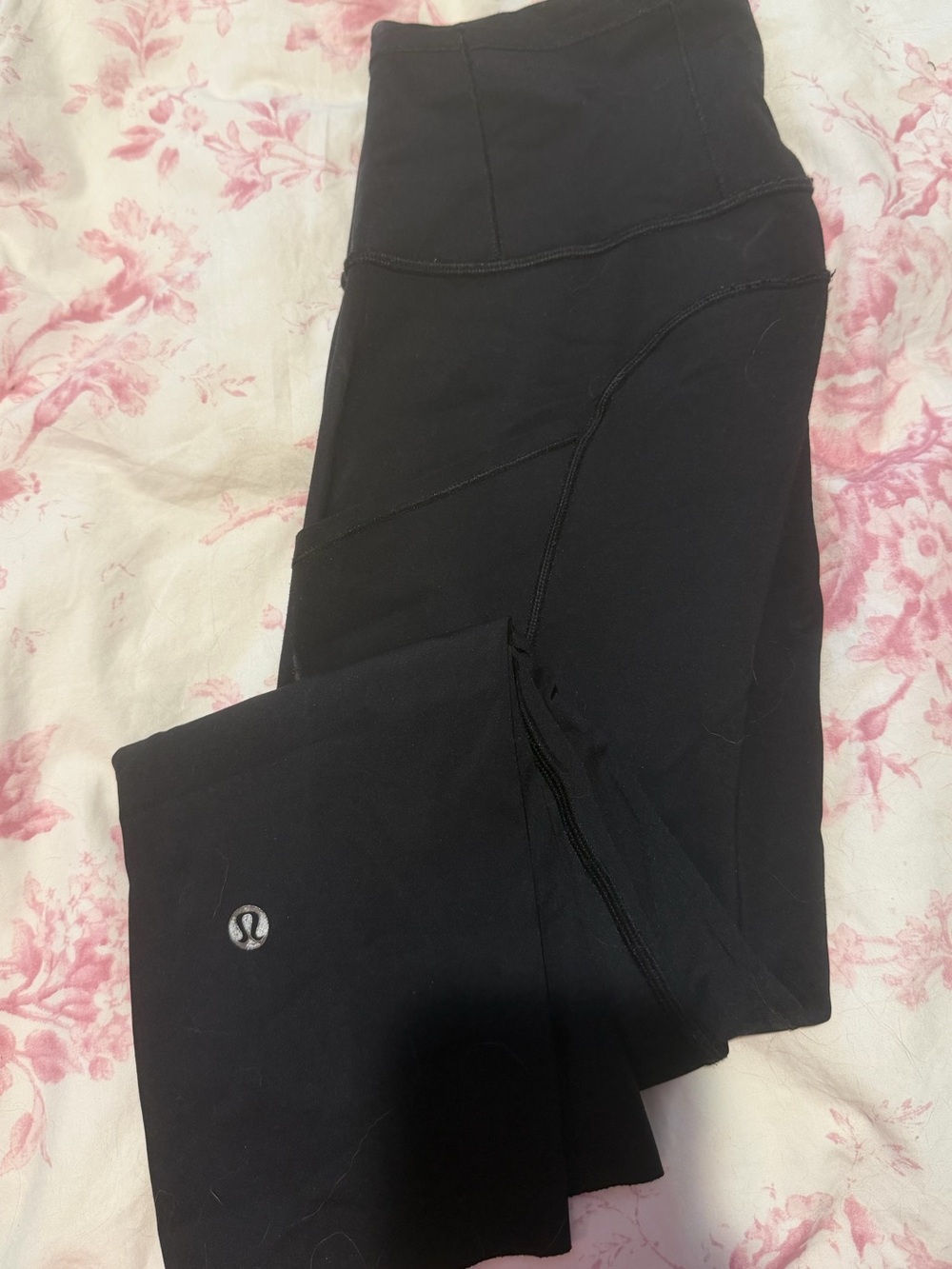 lululemon athletica Capri Black Athletic Leggings with Logo